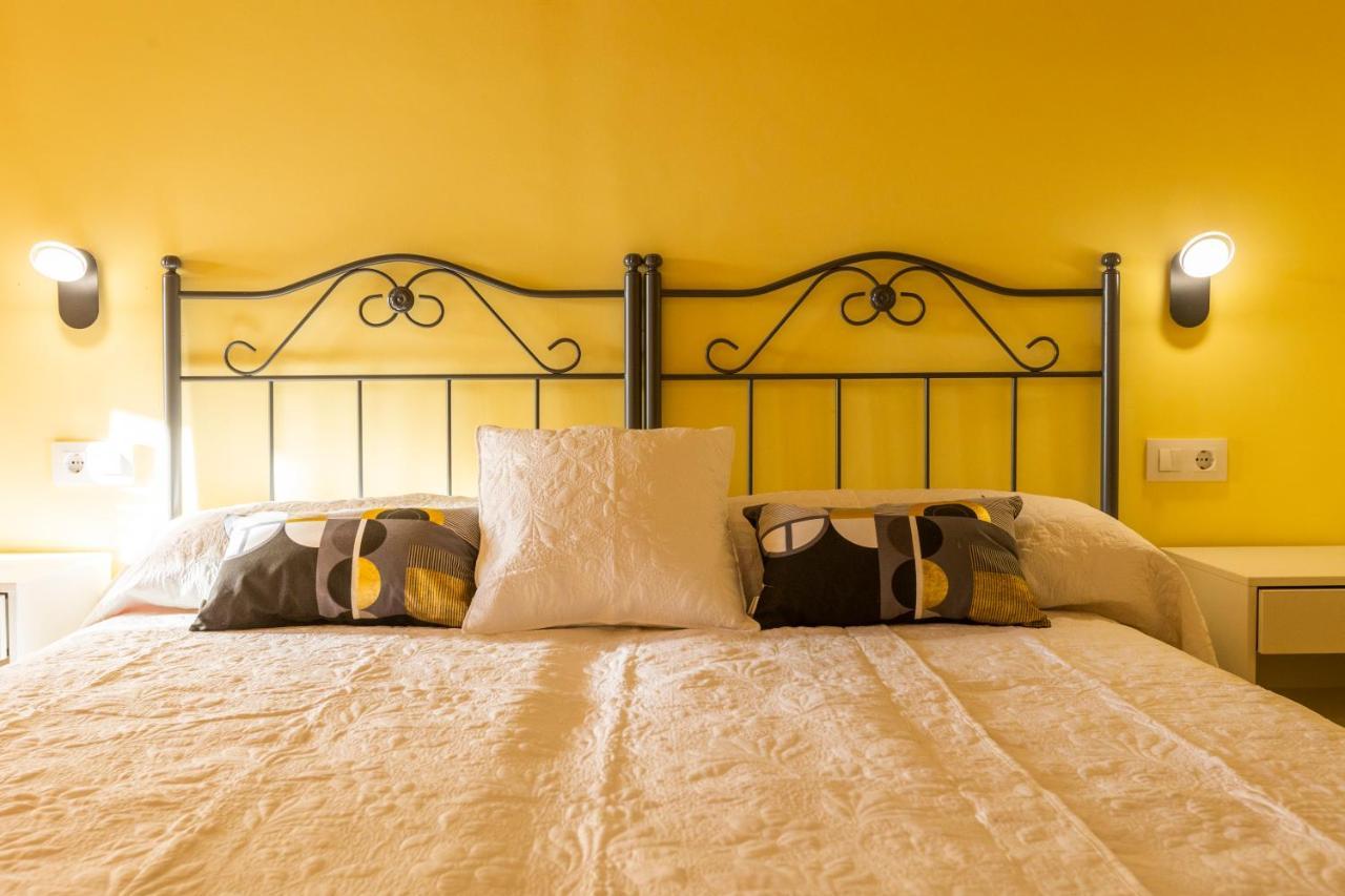 Apartamentos Casona Del Campo Навия Экстерьер фото